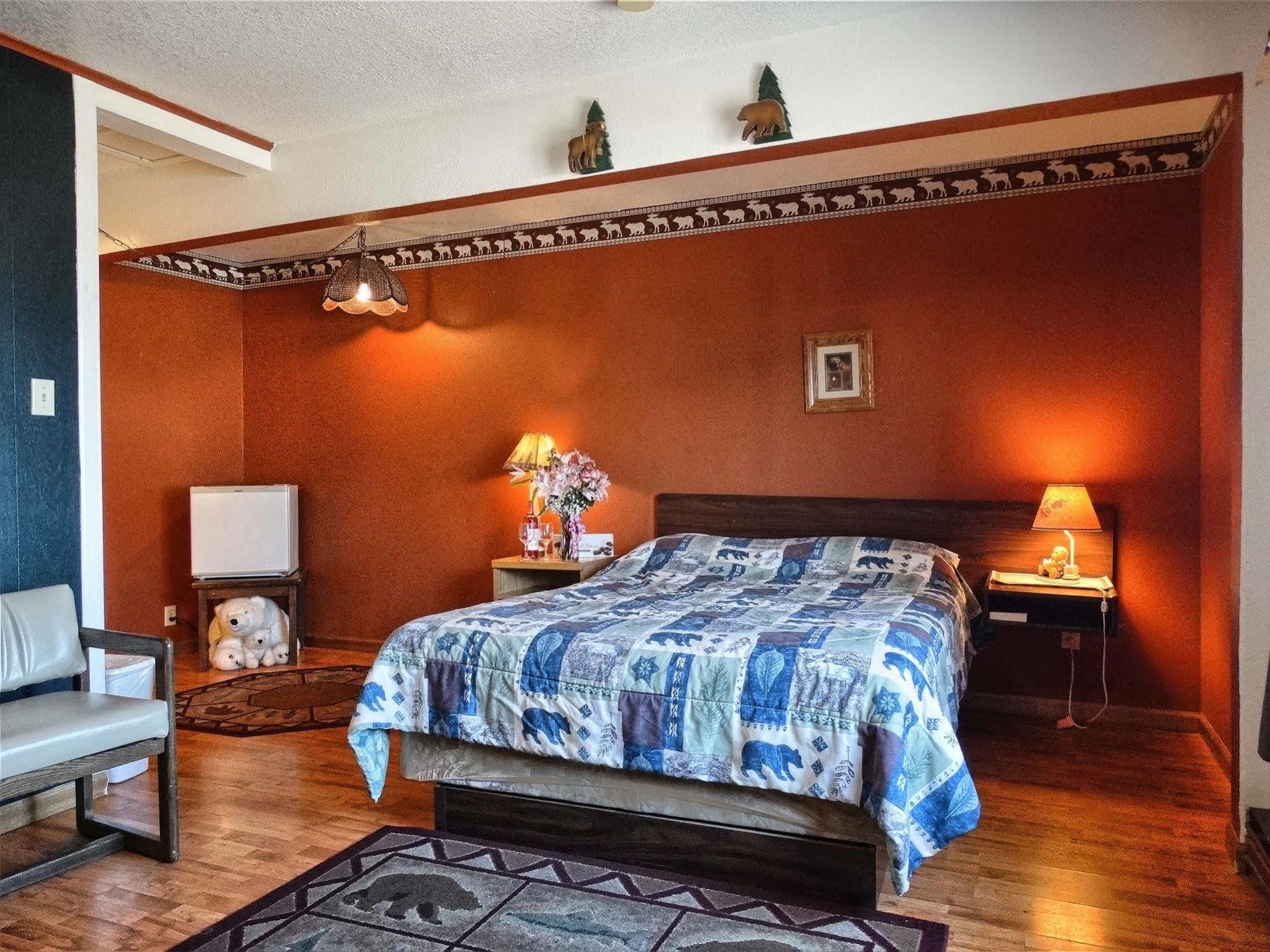 Blue And White Motel 칼리스펠 외부 사진