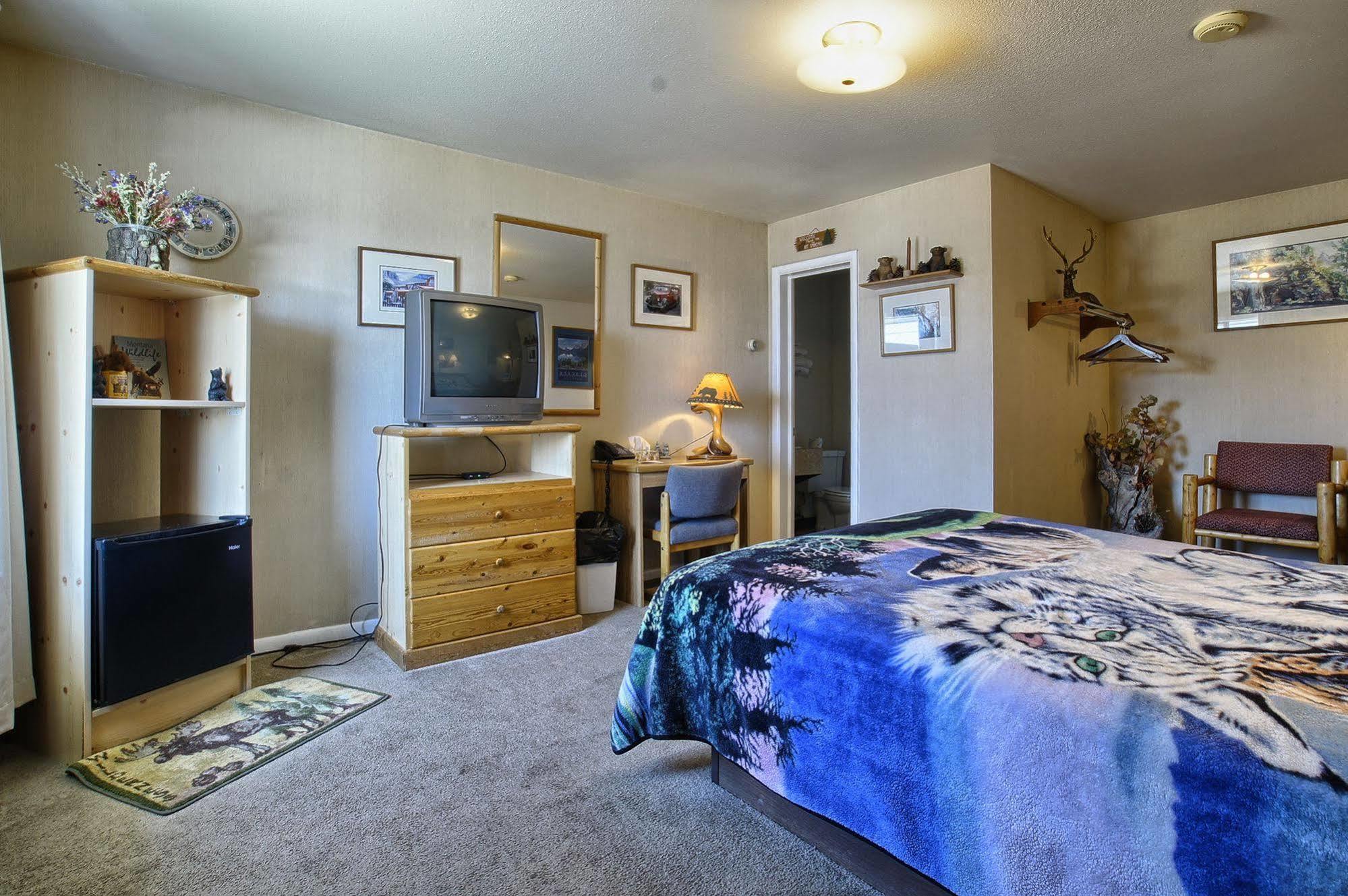 Blue And White Motel 칼리스펠 외부 사진